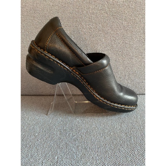 b.o.c. Woman’s clog size 7.5 black leather heeled clog, nurse shoe, comfort shoe - Picture 11 of 13
